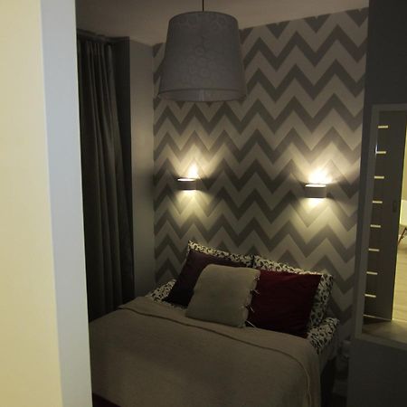 Апартаменти Grand-Tourist Cristal 59/61 Sw. Ducha Str Гданськ Екстер'єр фото