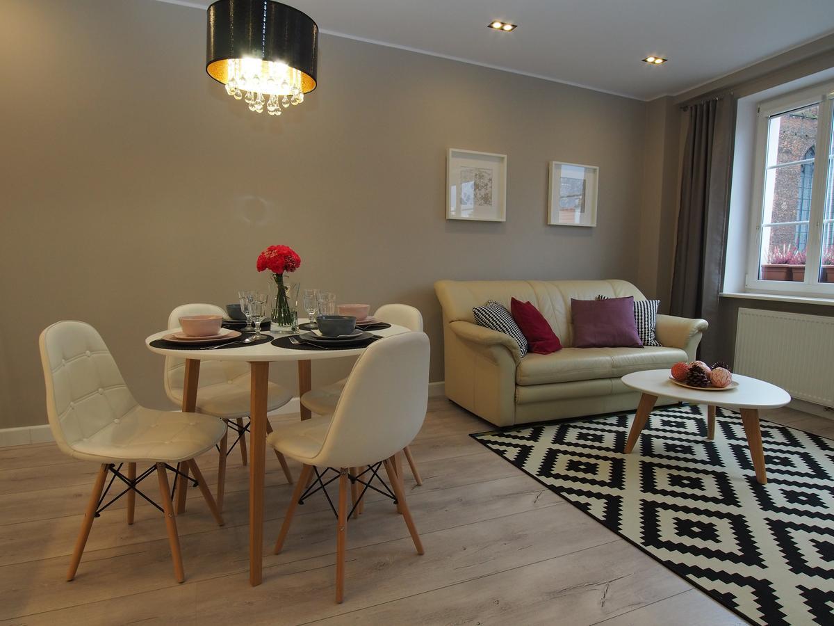 Апартаменти Grand-Tourist Cristal 59/61 Sw. Ducha Str Гданськ Екстер'єр фото