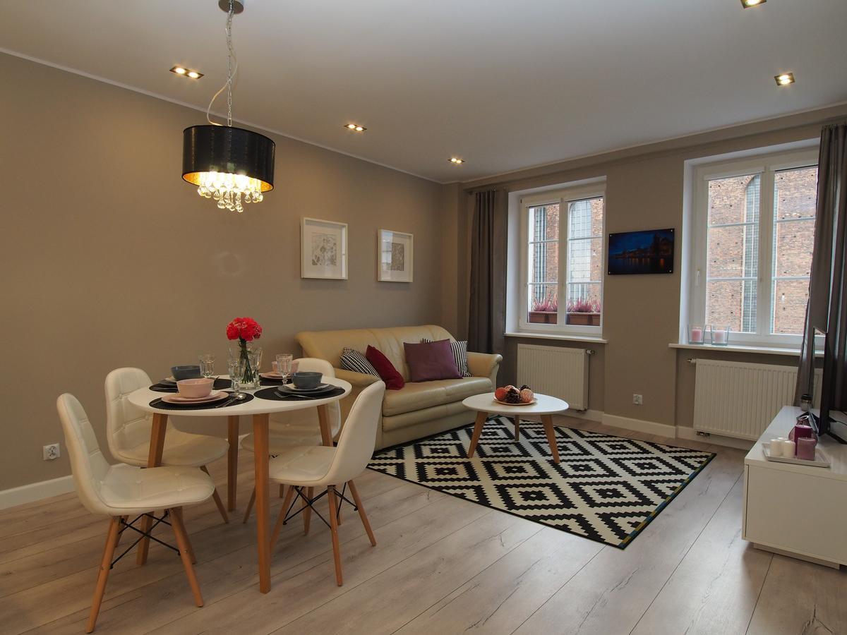 Апартаменти Grand-Tourist Cristal 59/61 Sw. Ducha Str Гданськ Екстер'єр фото