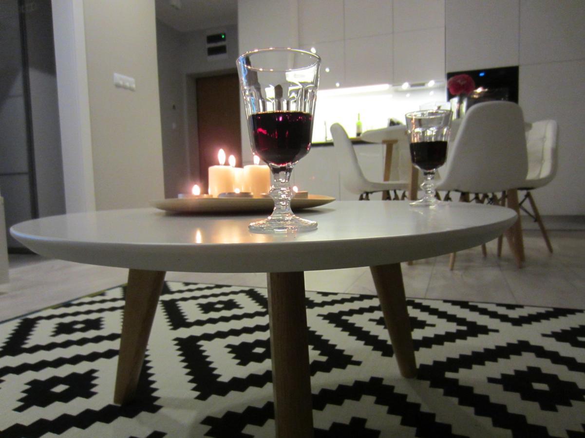 Апартаменти Grand-Tourist Cristal 59/61 Sw. Ducha Str Гданськ Екстер'єр фото